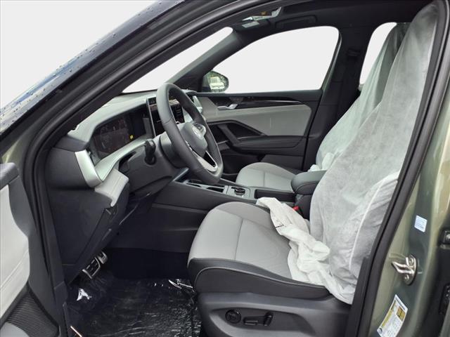 2025 Volkswagen Tiguan 2.0T SE R-Line Black