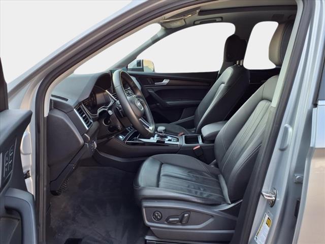 2022 Audi Q5 quattro Premium Plus 40 TFSI