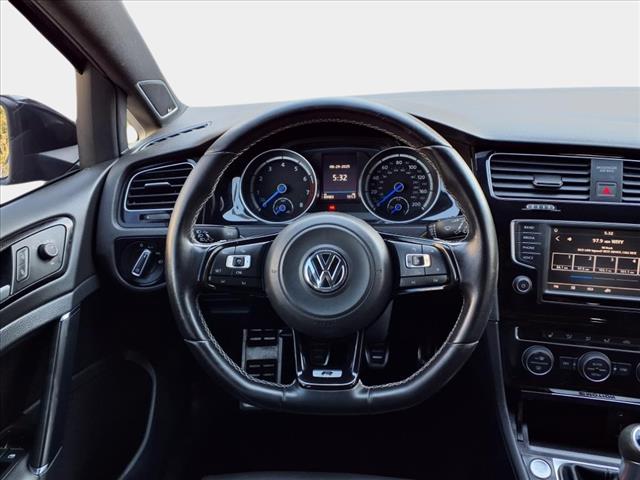2017 Volkswagen Golf R 4Motion