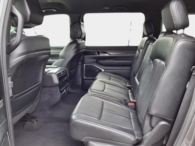 2023 Jeep Wagoneer L Series II