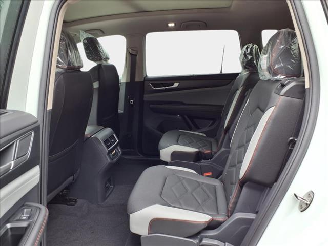 2025 Volkswagen Atlas Peak Edition 4Motion
