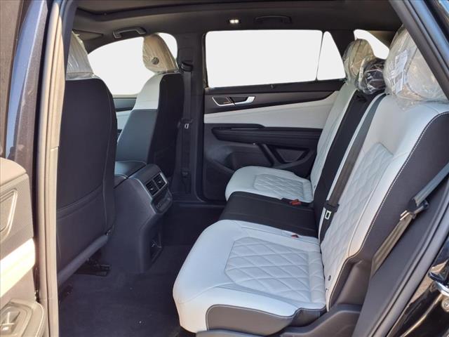 2025 Volkswagen Atlas Cross Sport 2.0T SEL Premium R-Line