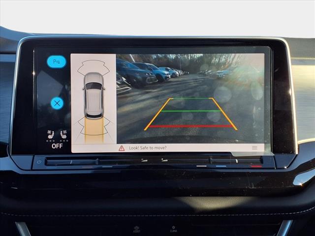 2025 Volkswagen Atlas Cross Sport 2.0T SE w/Technology