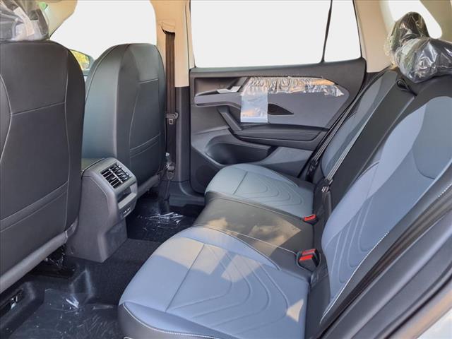 2025 Volkswagen Tiguan SE