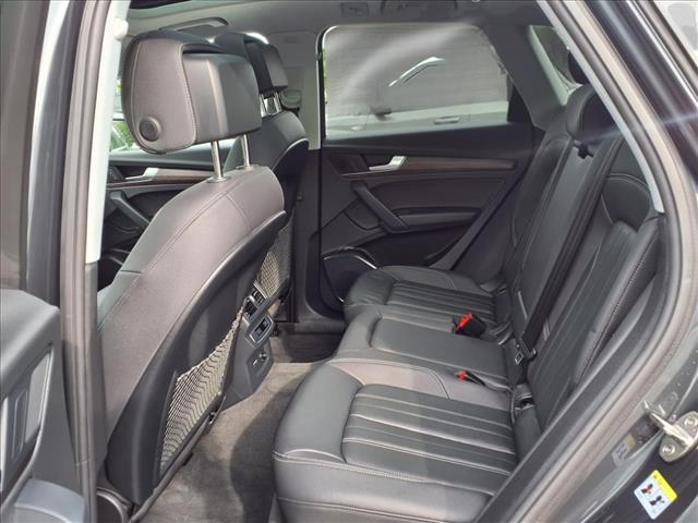 2023 Audi Q5 40 Premium quattro