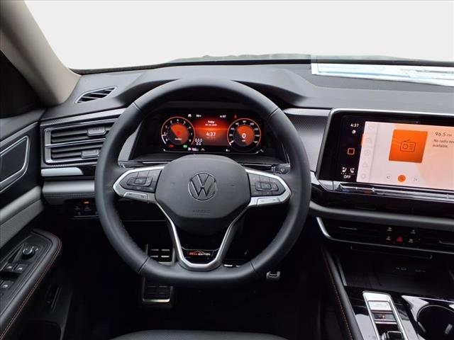 2025 Volkswagen Atlas 2.0T Peak Edition SE