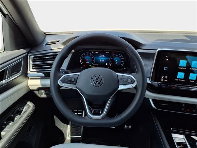 2025 Volkswagen Atlas Cross Sport 2.0T SEL Premium R-Line