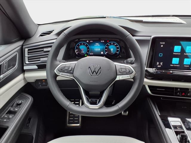 2025 Volkswagen Atlas Cross Sport 2.0T SEL Premium R-Line