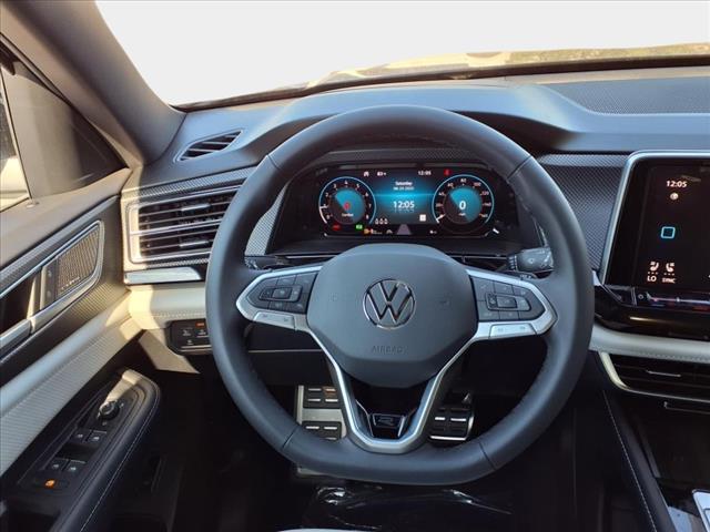 2025 Volkswagen Atlas Cross Sport 2.0T SEL Premium R-Line