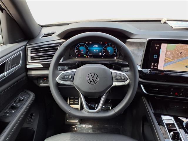 2025 Volkswagen Atlas Cross Sport 2.0T SEL Premium R-Line