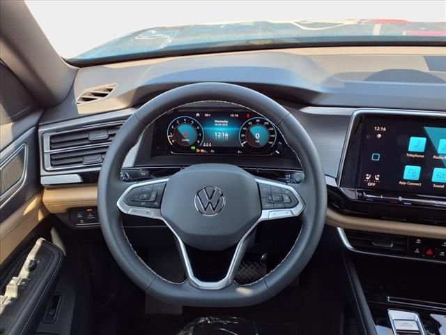 2025 Volkswagen Atlas Cross Sport 2.0T SE w/Technology