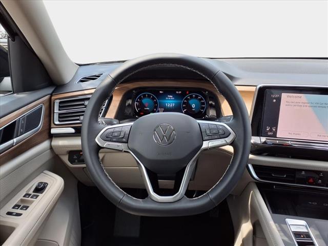 2025 Volkswagen Atlas 2.0T SE