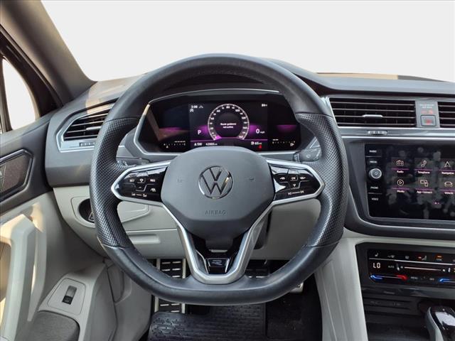2022 Volkswagen Tiguan 2.0T SE R-Line Black