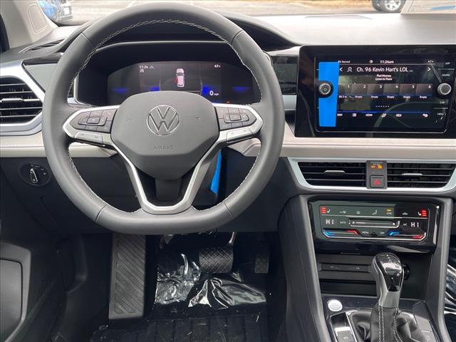 2025 Volkswagen Taos 1.5T SE