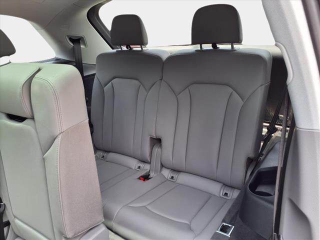 2022 Audi Q7 quattro Premium Plus 45 TFSI