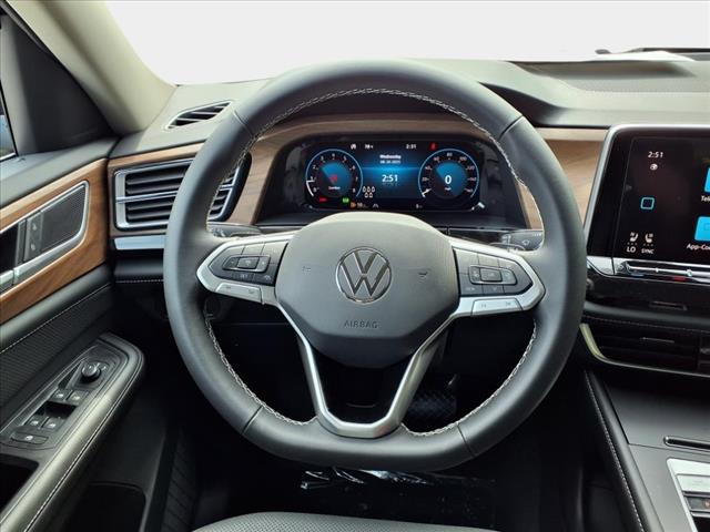 2025 Volkswagen Atlas 2.0T SE