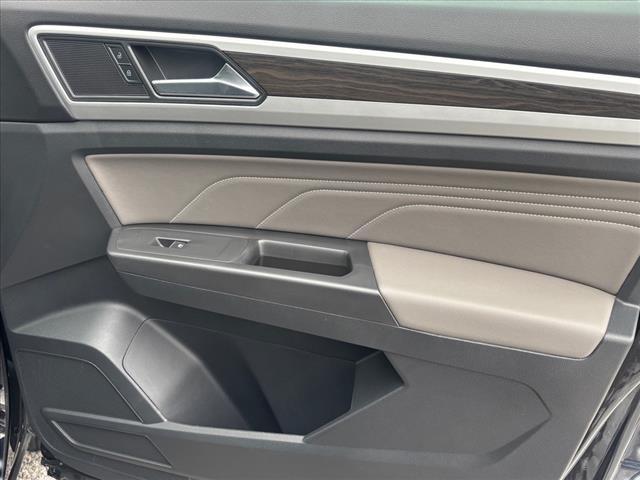 2023 Volkswagen Atlas SE