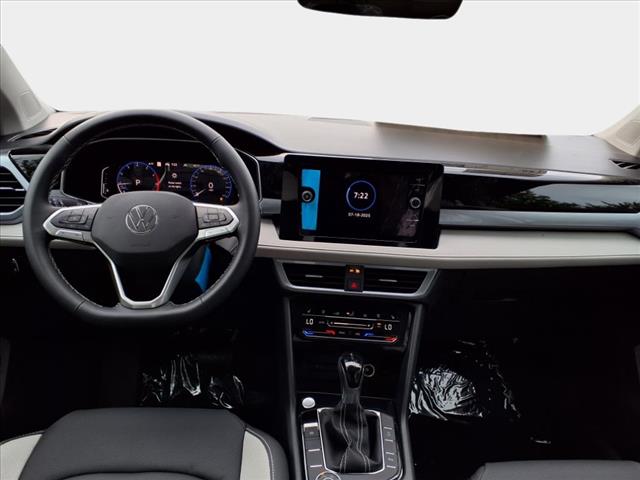 2025 Volkswagen Taos 1.5T SEL
