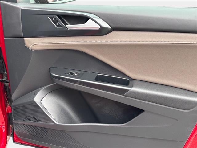 2022 Volkswagen Taos SEL 4Motion