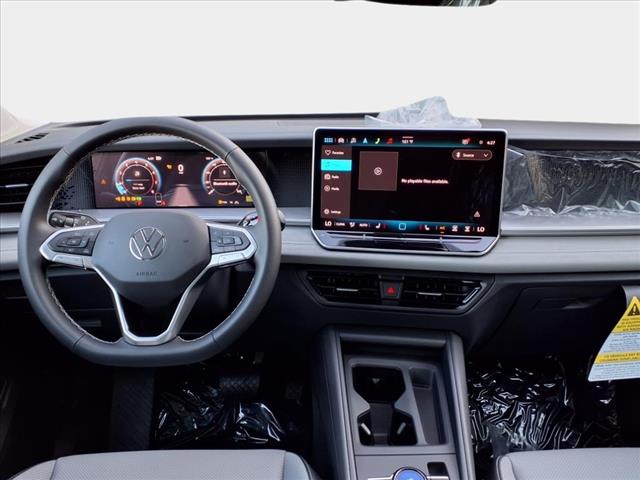 2025 Volkswagen Tiguan 2.0T SE
