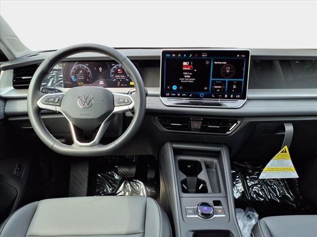 2025 Volkswagen Tiguan 2.0T SE