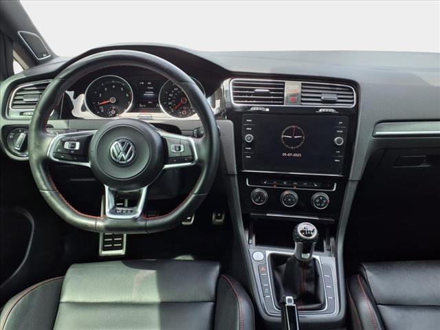 2019 Volkswagen Golf GTI SE