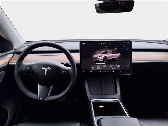 2024 Tesla Model Y Standard Range