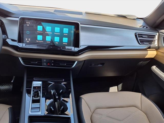 2025 Volkswagen Atlas Cross Sport 2.0T SE w/Technology