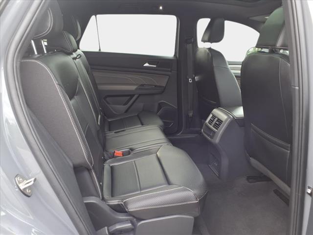 2021 Volkswagen Atlas Cross Sport 2.0T SE w/Technology