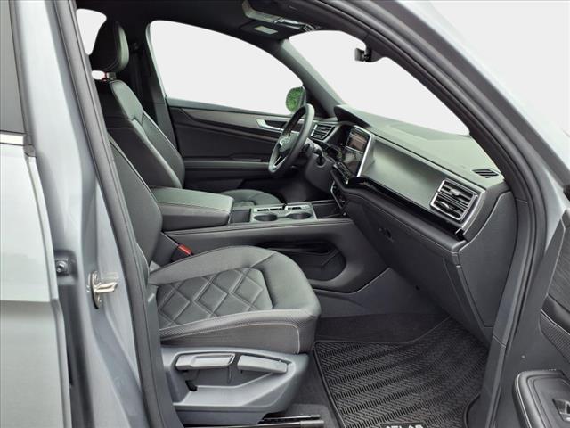 2024 Volkswagen Atlas Cross Sport SE 4Motion