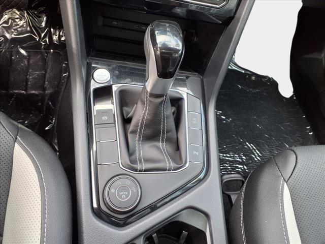 2025 Volkswagen Taos 1.5T SEL