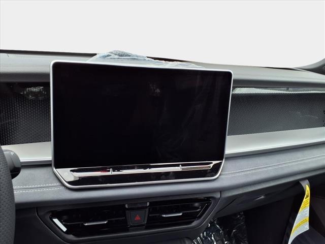 2025 Volkswagen Tiguan 2.0T SE R-Line Black