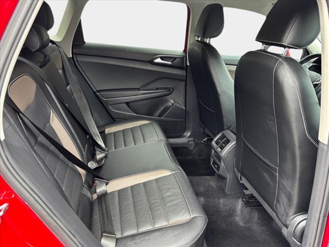 2022 Volkswagen Taos SEL 4Motion