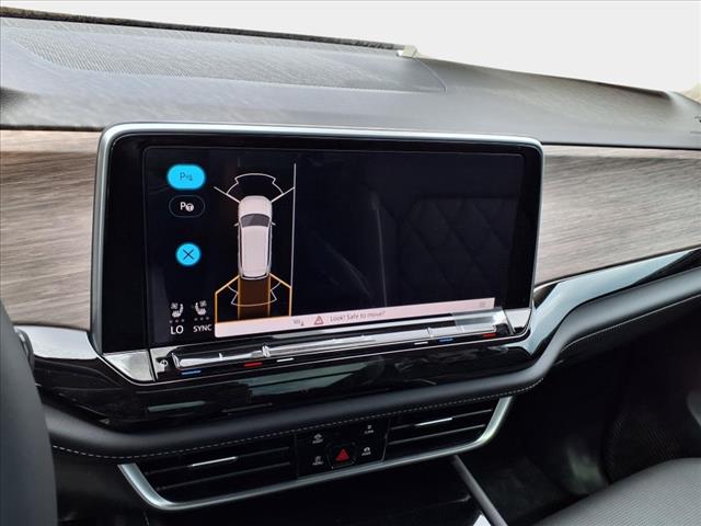 2025 Volkswagen Atlas 2.0T SEL Premium R-Line