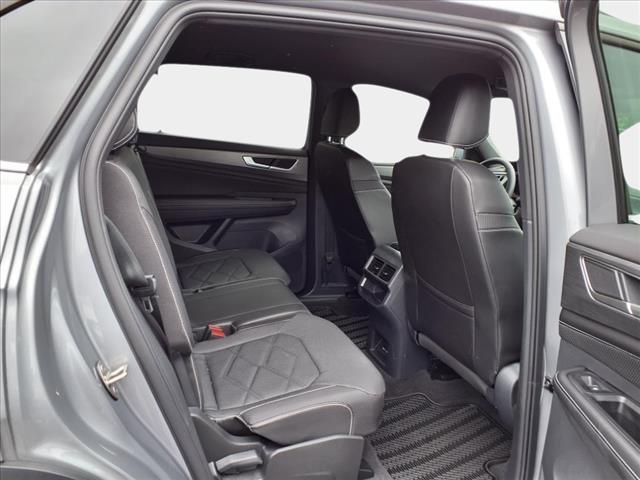 2024 Volkswagen Atlas Cross Sport SE 4Motion