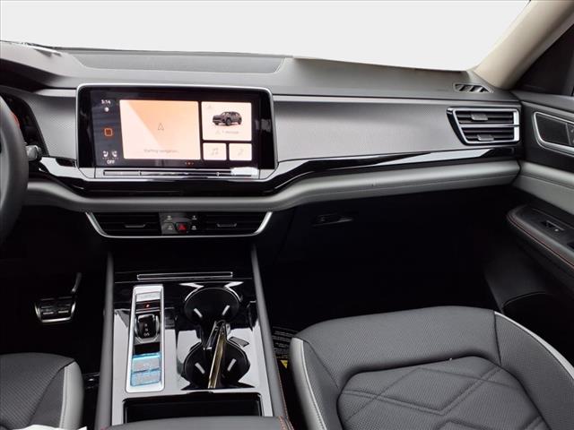 2025 Volkswagen Atlas 2.0T Peak Edition SE