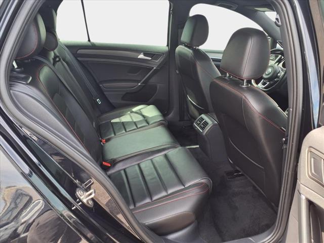 2019 Volkswagen Golf GTI SE