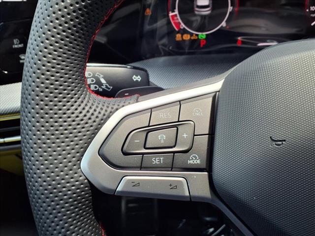 2025 Volkswagen Golf GTI 2.0T SE