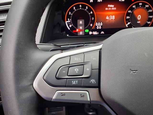 2025 Volkswagen Atlas 2.0T Peak Edition SE