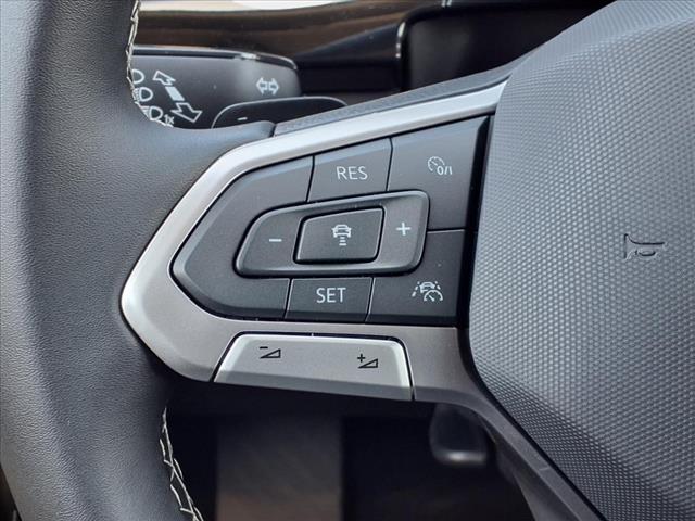 2025 Volkswagen Atlas 2.0T SE