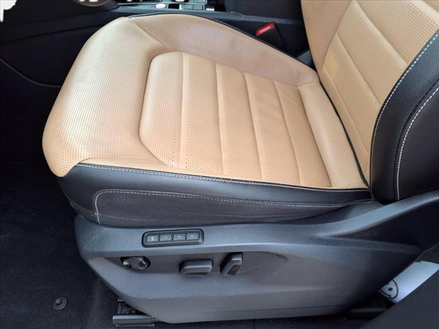 2020 Volkswagen Atlas Cross Sport 3.6L V6 SEL Premium R-Line 4Motion