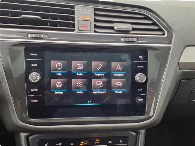 2024 Volkswagen Tiguan 2.0T SE R-Line Black