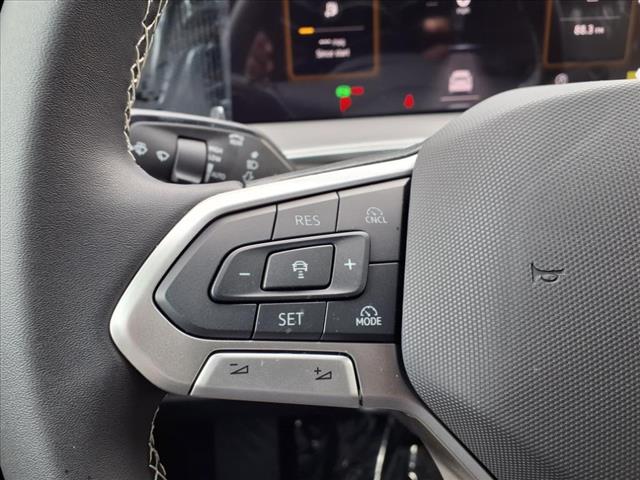 2025 Volkswagen Tiguan 2.0T SE