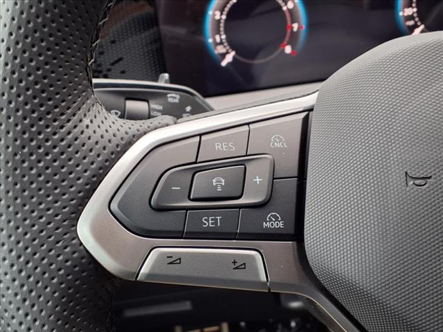 2025 Volkswagen Tiguan 2.0T SE R-Line Black