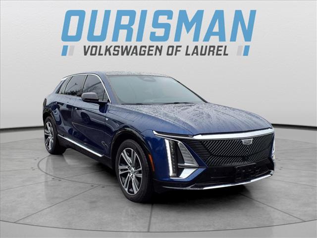 2024 Cadillac LYRIQ Luxury 2