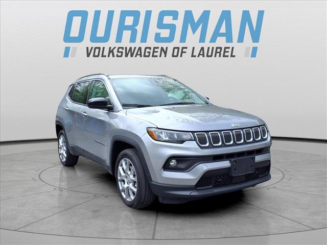 2022 Jeep Compass Latitude Lux