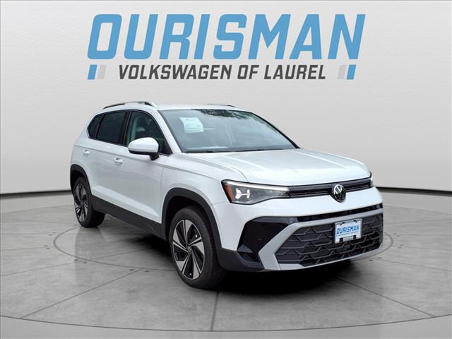 2025 Volkswagen Taos SE 4Motion