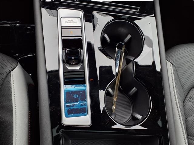 2025 Volkswagen Atlas 2.0T Peak Edition SE