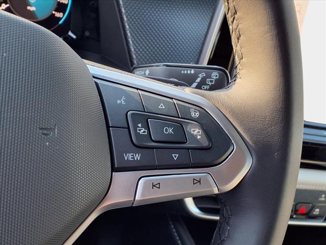 2025 Volkswagen Atlas Cross Sport 2.0T SEL Premium R-Line