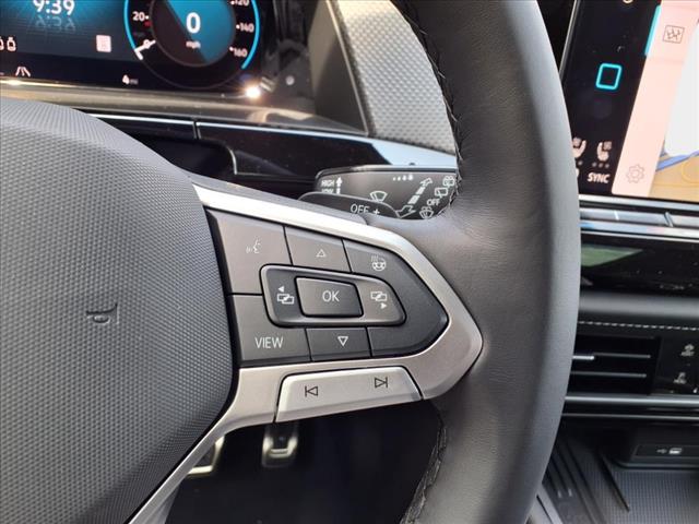 2025 Volkswagen Atlas Cross Sport 2.0T SEL Premium R-Line